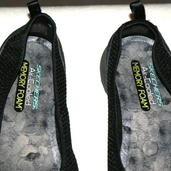 Skechers AIr-Cooled Memory Foam Comfy Size 9 So soft and comfortable - Picture 5 of 8